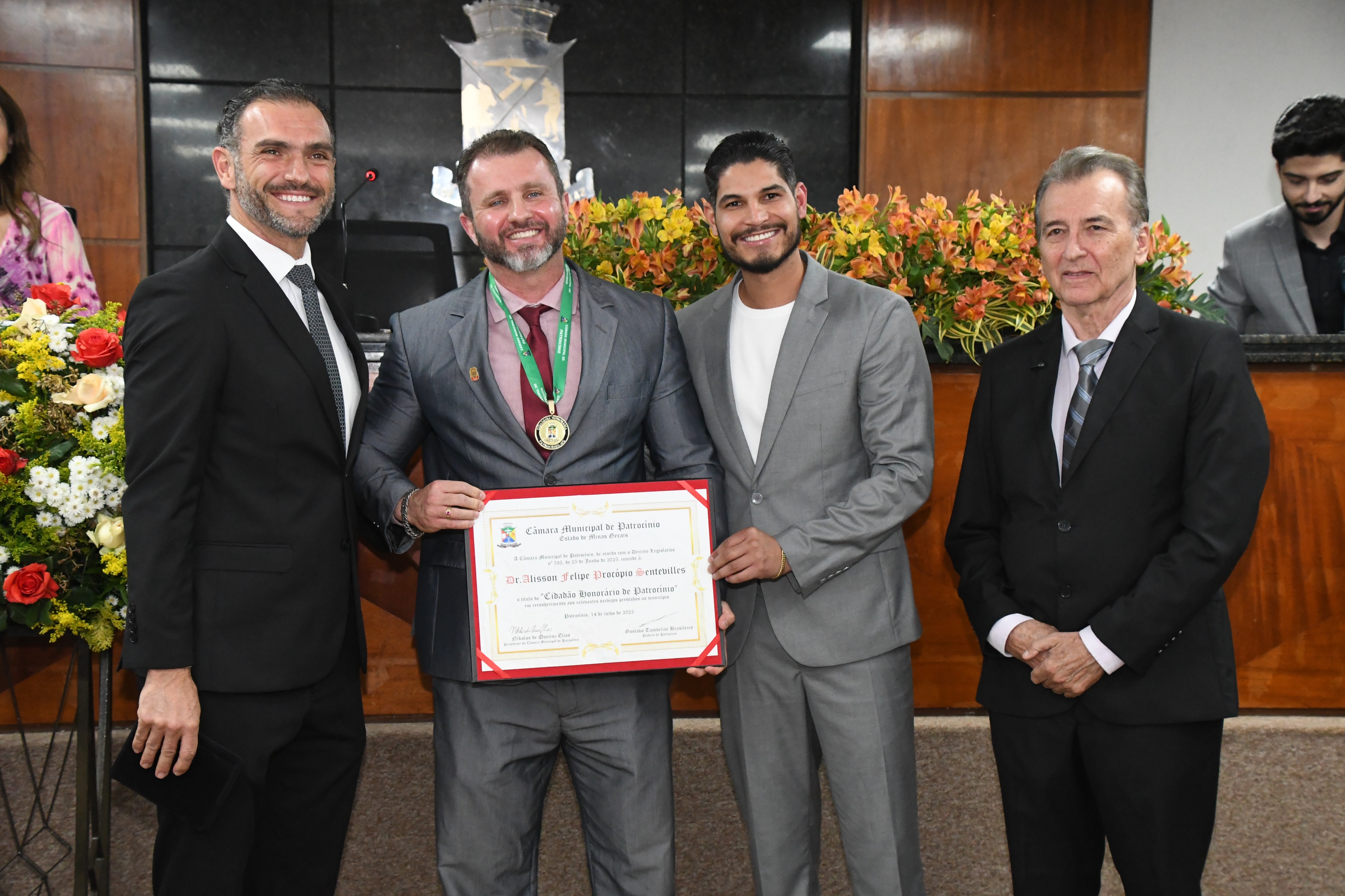 CIDADANIA HONORÁRIA - 2025