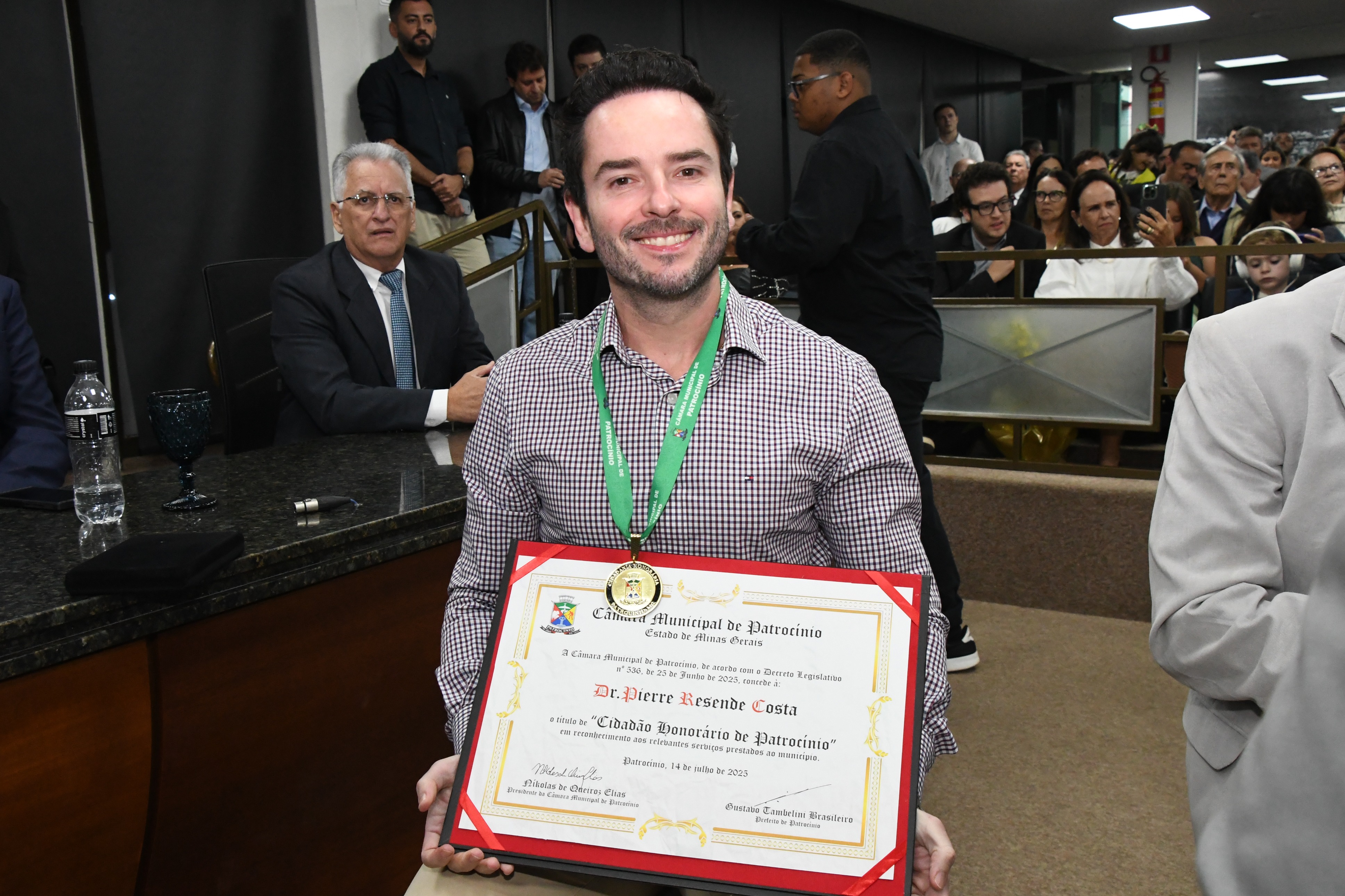 CIDADANIA HONORÁRIA - 2025