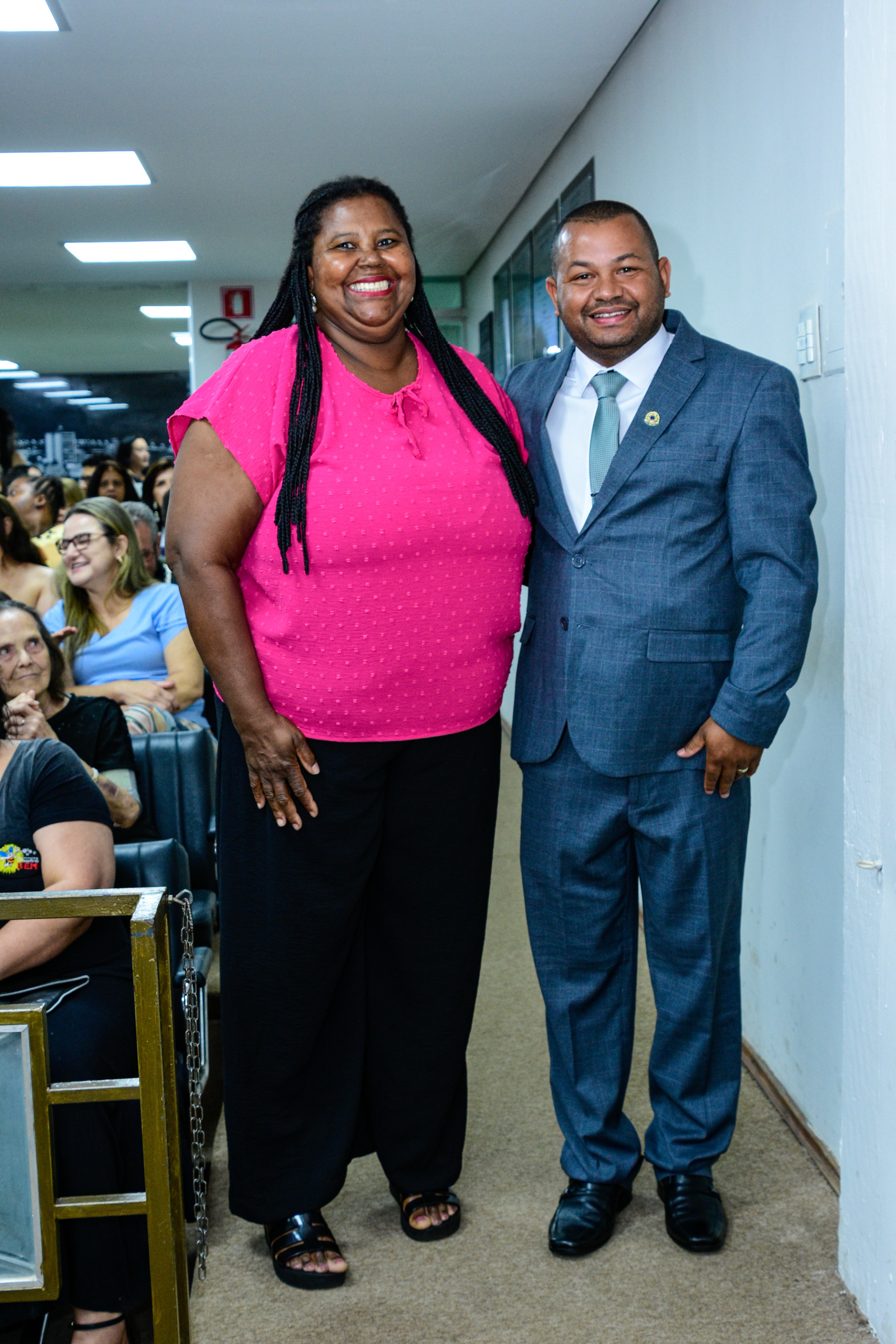 Medalha-Professora-Olga-Barbosa-09-10-2025 (236).jpg