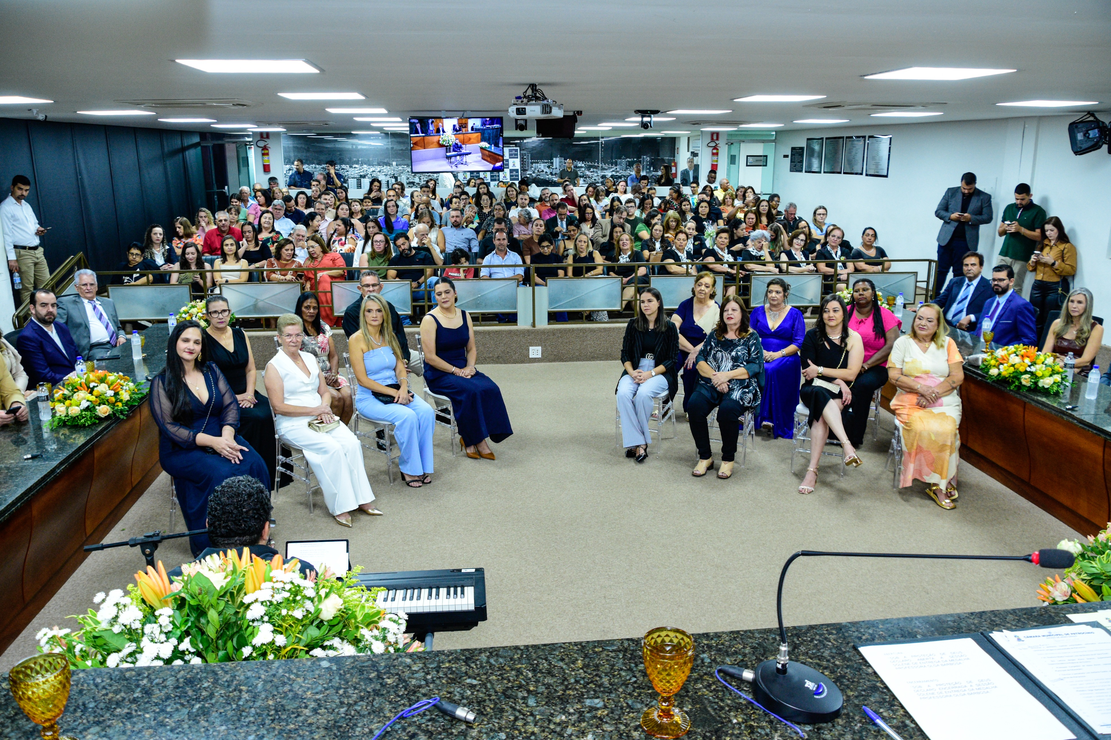 Medalha-Professora-Olga-Barbosa-09-10-2025 (292).jpg