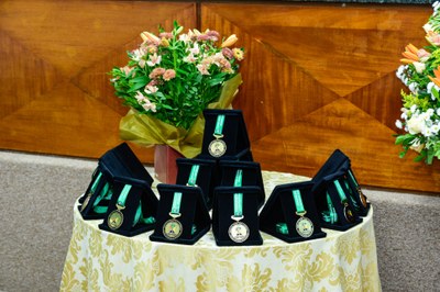 Medalha-Professora-Olga-Barbosa-09-10-2025 (3).jpg