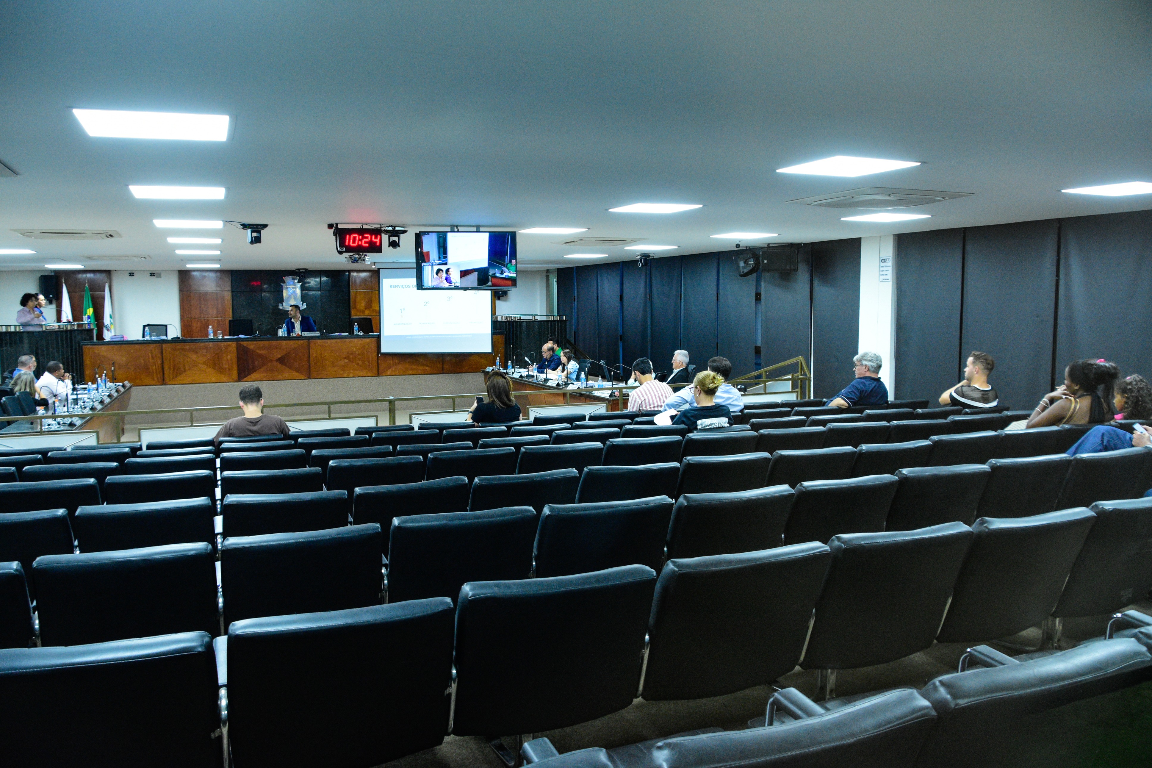 37ª Reunião Ordinária da Câmara - 12-11-2025 (53).jpg