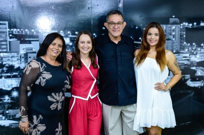 Medalha-Professora-Olga-Barbosa-09-10-2025 (32).jpg