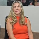 ADRIANA DE PAULA - 2ª SECRETÁRIA