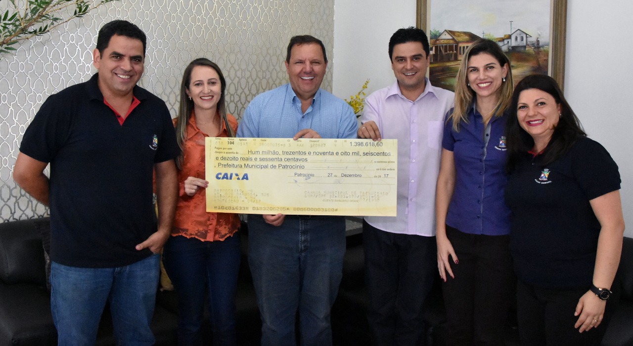 CÂMARA MUNICIPAL DEVOLVE R$1.398.618,60 À PREFEITURA DE PATROCÍNIO