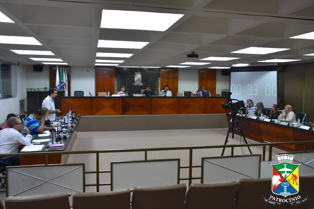 CÂMARA REALIZA A 16ª REUNIÃO ORDINÁRIA DE 2019