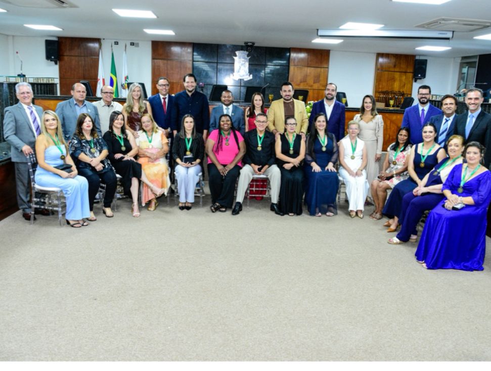 Câmara realizou a sessão solene Medalha Professora Olga Barbosa   