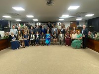 Em noite marcada por profunda emoção, Câmara Municipal de Patrocínio entrega o Troféu Dia das Mães 2026