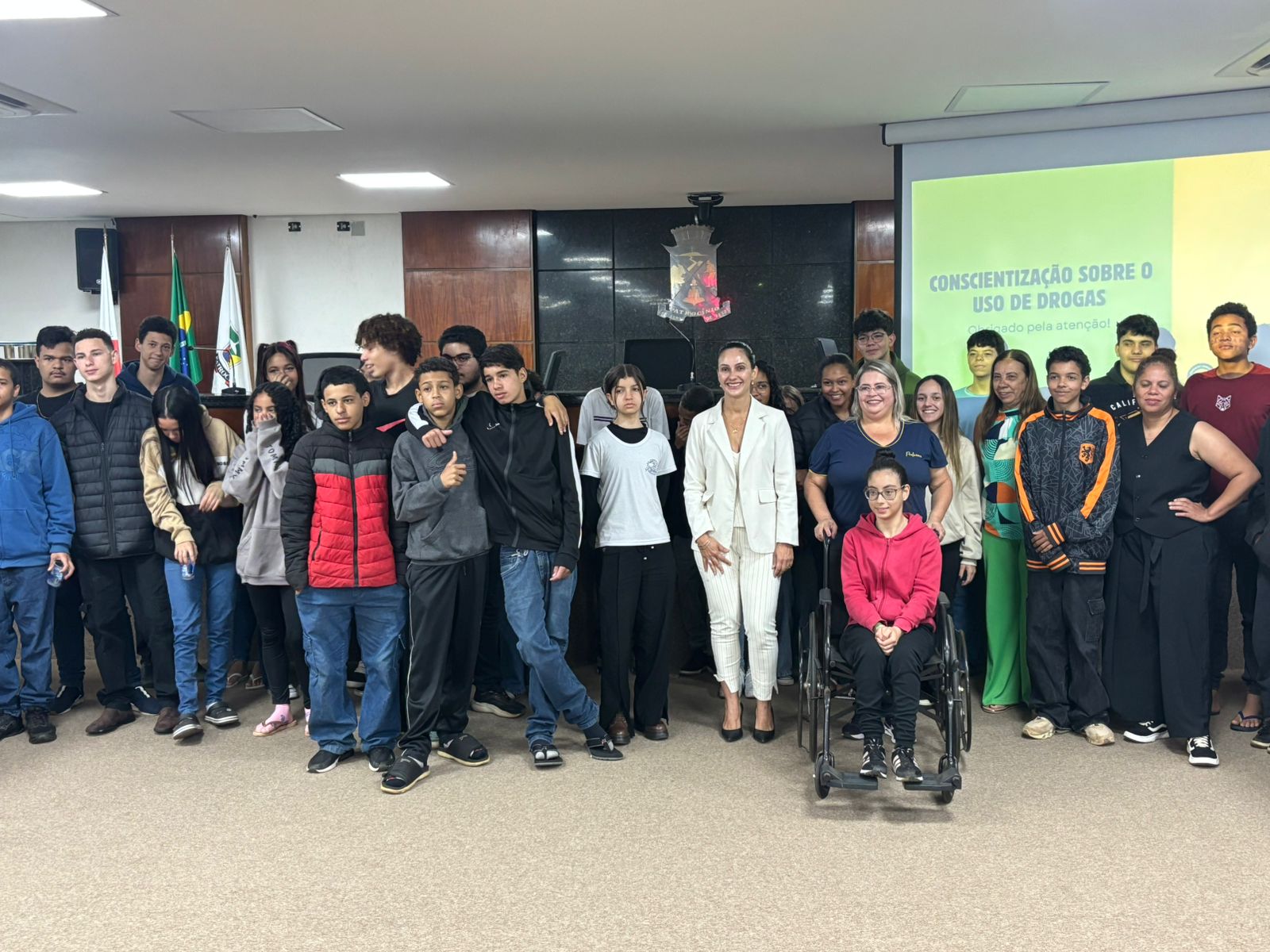 Escola do Legislativo de Patrocínio anima alunos da E.E. Joaquim Dias com ação sobre drogas e cidadania