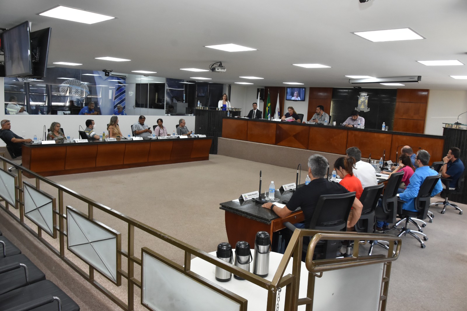 PROJETO TRANSFERIRÁ FERIADO DO ANIVERSÁRIO DE PATROCÍNIO PARA MAIO E MUNICÍPIO CELEBRA ACORDO JUDICIAL COM A MINASILK S/A INDÚSTRIA TÊXTIL