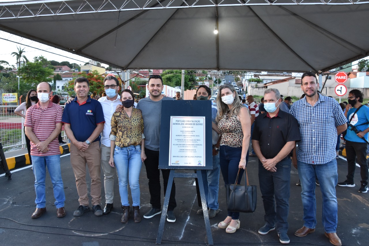 Vereadores participam de inauguração de Pontilhão na Avenida José Amando de Queiroz